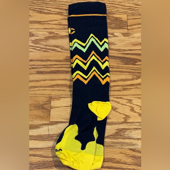 ProCompression sm/med socks - Picture 1 of 2